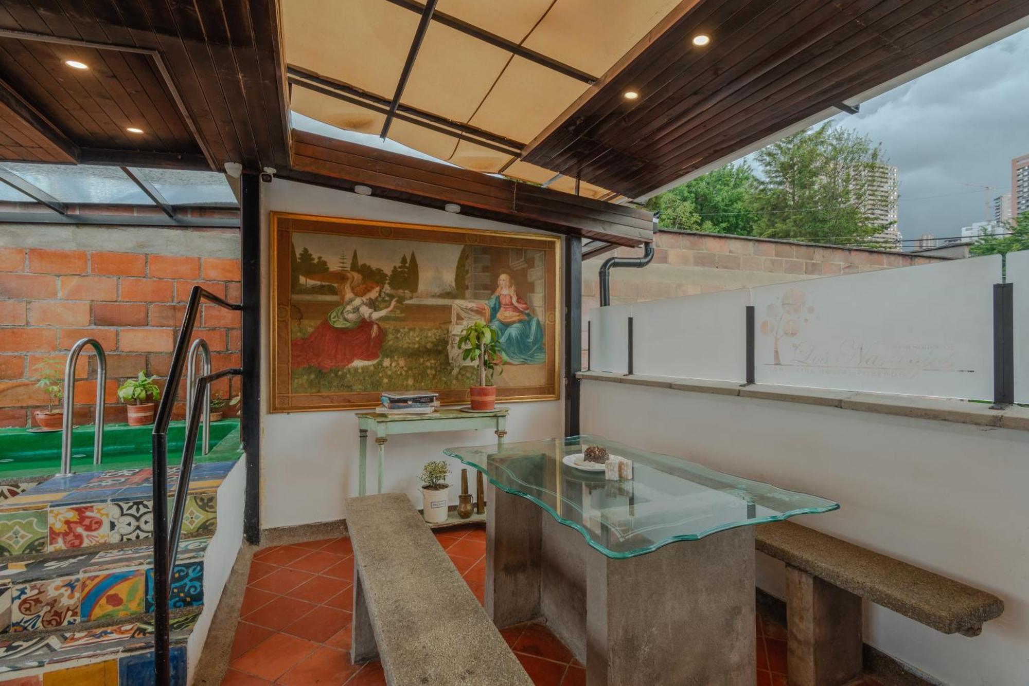 Casa Los Naranjos Hostal Medellin Exterior photo